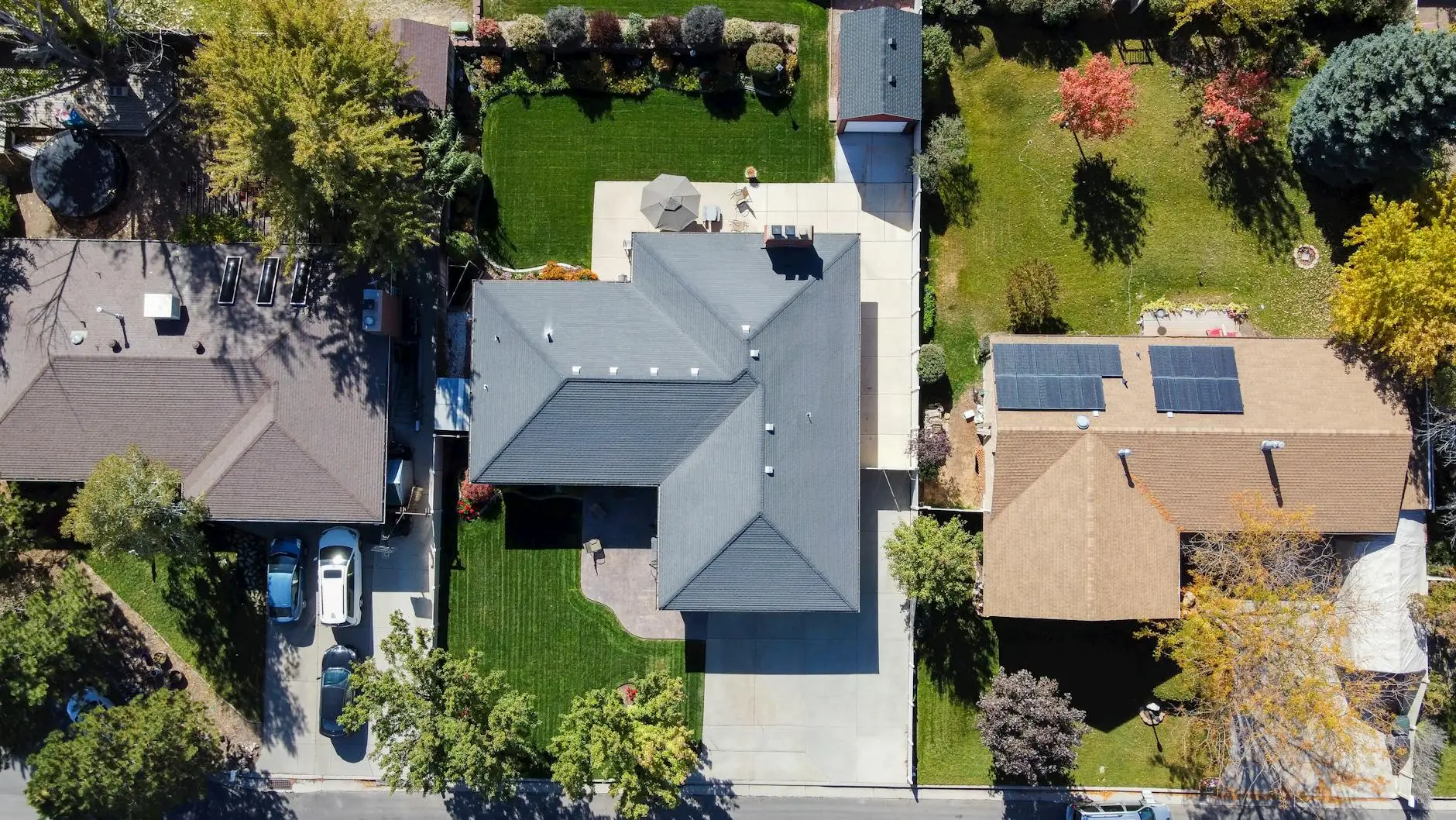 A professional roofing crew installing high-quality underlayment on a South Jordan residential roof.